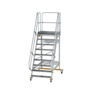 Günzburger Steigtechnik Plattformtreppe fahrbar 60° Stufenbreite 1000 mm