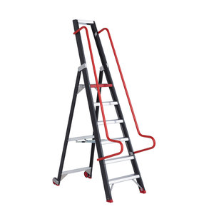 Altrex Taurus Einseitig begehbare Lager- und Regal Stufenleiter