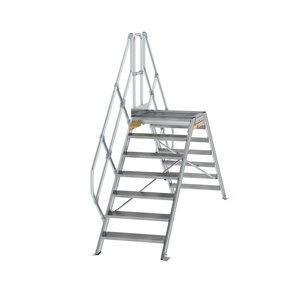 Günzburger Steigtechnik Überstieg 45° Stufenbreite 800 mm