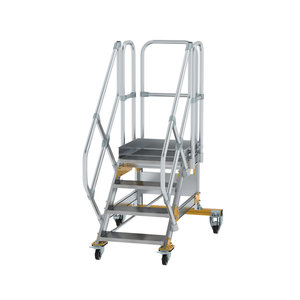 Günzburger Steigtechnik Plattformtreppe 45° fahrbar Stufenbreite 600 mm