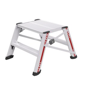 Hymer Service- u. Montagetritt beids.