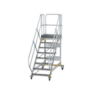 Günzburger Steigtechnik Plattformtreppe 45° fahrbar Stufenbreite 800 mm
