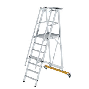 Günzburger Steigtechnik Plattformleiter klappbar und fahrbar