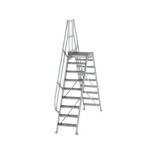 Günzburger Steigtechnik Überstieg 60° Stufenbreite 600 mm