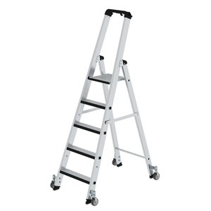 Günzburger Steigtechnik Stufen-Stehleiter einseitig begehbar mit relax step® und Rollen 5 Stufen