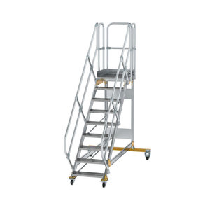 Günzburger Steigtechnik Plattformtreppe 45° fahrbar Stufenbreite 600 mm