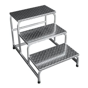 ASC Group Montagetreppe mit Riffelblech