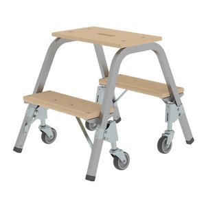 Günzburger Steigtechnik Stahl-Holz-Tritt mit Lenkrollen