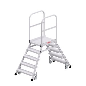 Hymer Podesttreppe R13 fahrbar beids.