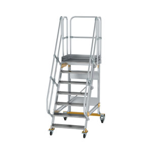 Günzburger Steigtechnik Plattformtreppe fahrbar 60° Stufenbreite 800 mm