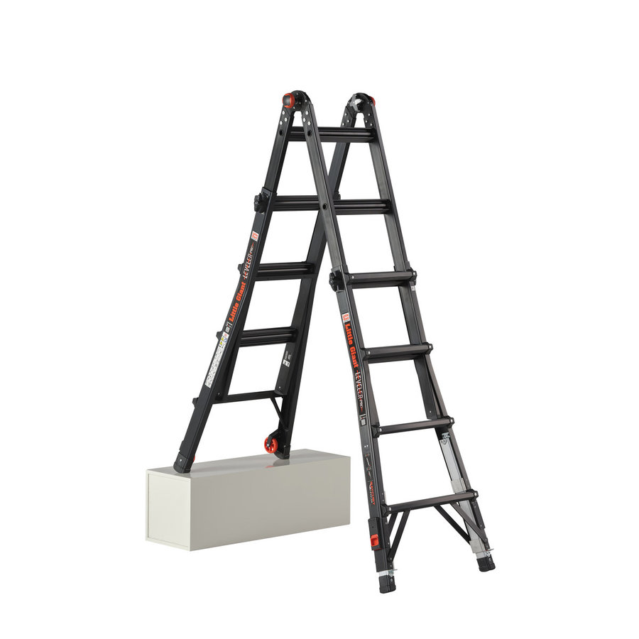 Altrex Vielzweckleiter Black Pro Leveler 4x4