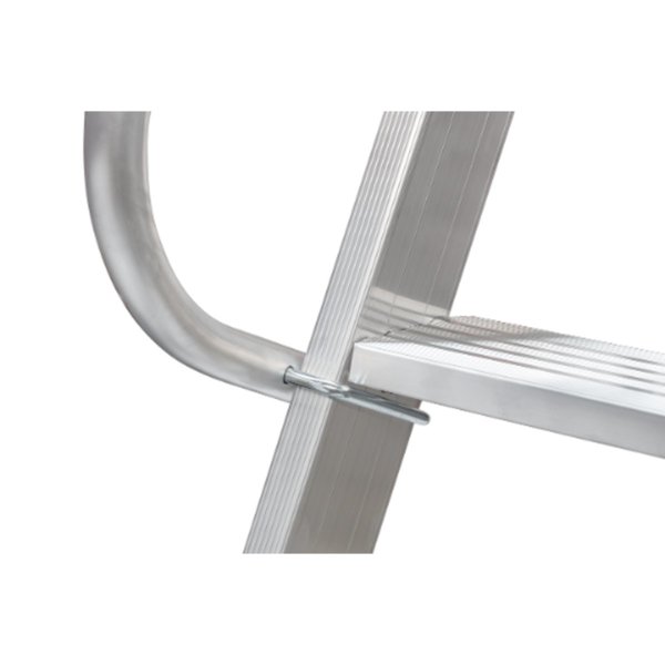 Hymer Plattformleiter mit Kipprollen und langem Handlauf 8