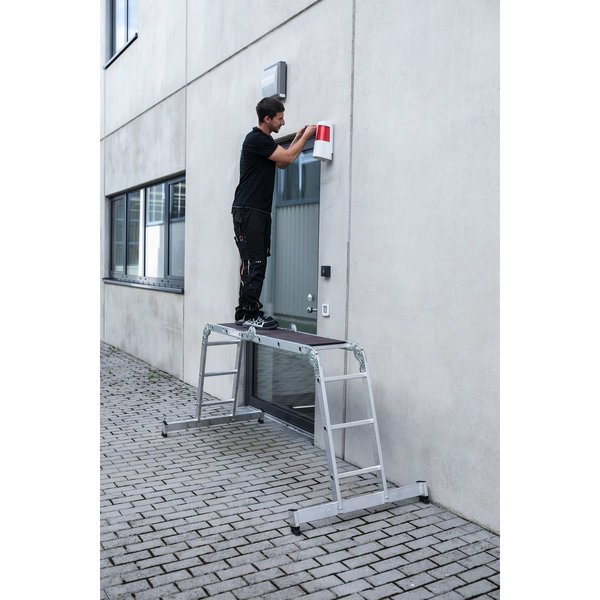 Günzburger Steigtechnik Vielzweckleiter 4-teilig mit nivello®-Traverse und Holzbelag 2x2 + 2x3 Sprossen