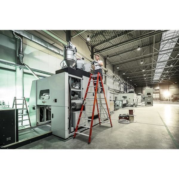 Günzburger Steigtechnik Stufen-Stehleiter beidseitig begehbar GFK / Alu 2x8 Stufen