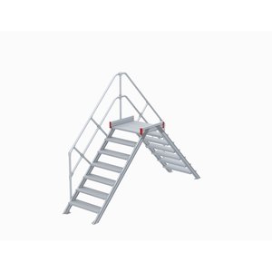 Euroline Überstieg 45 Grad, 800 mm Stufenbreite, 1 Treppen-/Podestgeländer, Stufenausführung Alu – gerieft