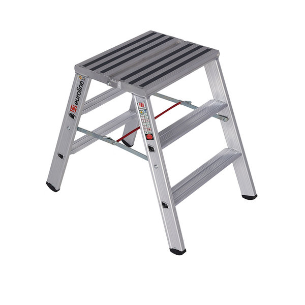 Euroline Alu-Stufenstehleiter breit Nr. 30581 obere Standfläche mit R13 Rutschhemmung 2x3