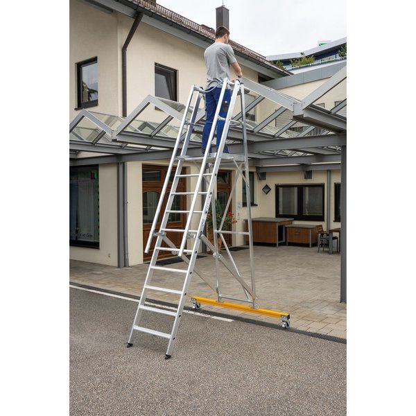 Günzburger Steigtechnik Plattformleiter klappbar und fahrbar 8 Stufen