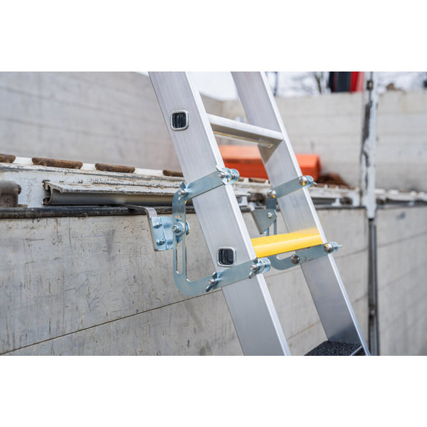 Günzburger Steigtechnik Stufen-Einhängeleiter LKW 8 Stufen inkl. Einhängevorrichtung