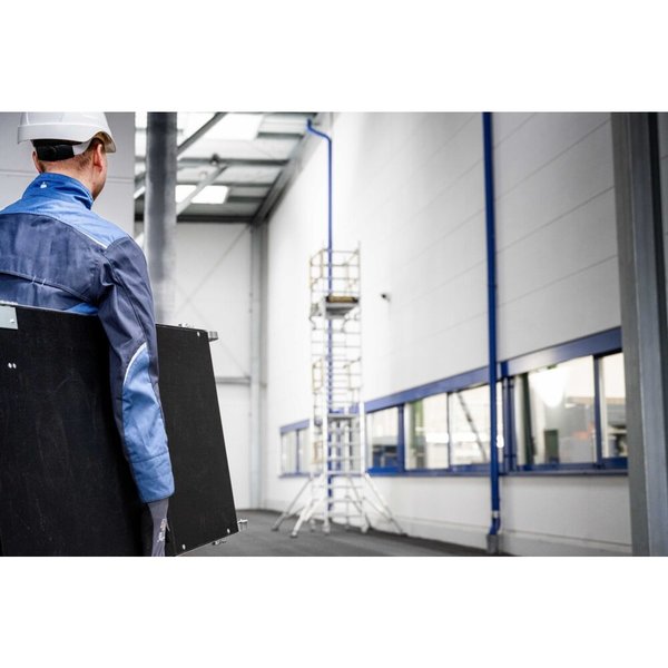 Günzburger Steigtechnik FlexxTower SG ergo mit vorlaufendem Geländer Plattformhöhe 4,10 m