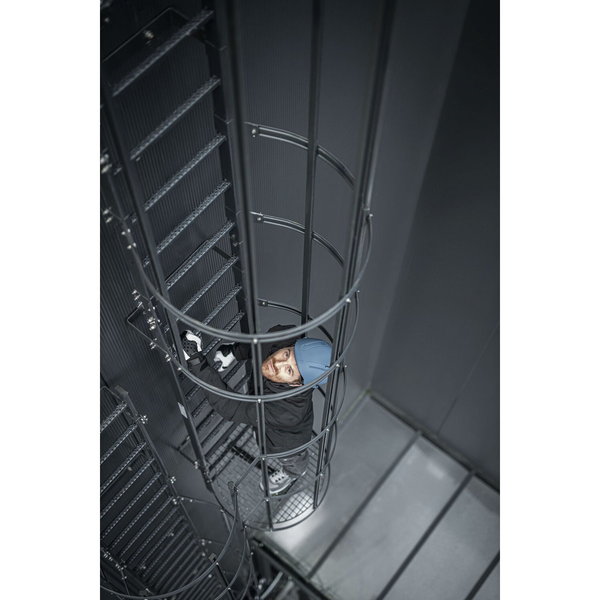 Günzburger Steigtechnik Mehrzügige Steigleiter mit Rückenschutz (Notleiter) Aluminium blank 17,16m