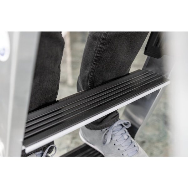 Günzburger Steigtechnik Nachrüstsatz clip-step relax für Stufen-Stehleiter einseitig begehbar 7 Trittauflagen