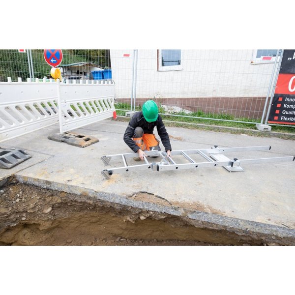 Günzburger Steigtechnik Stufen-Baugrubenleiter 4 Stufen inkl. Handläufe