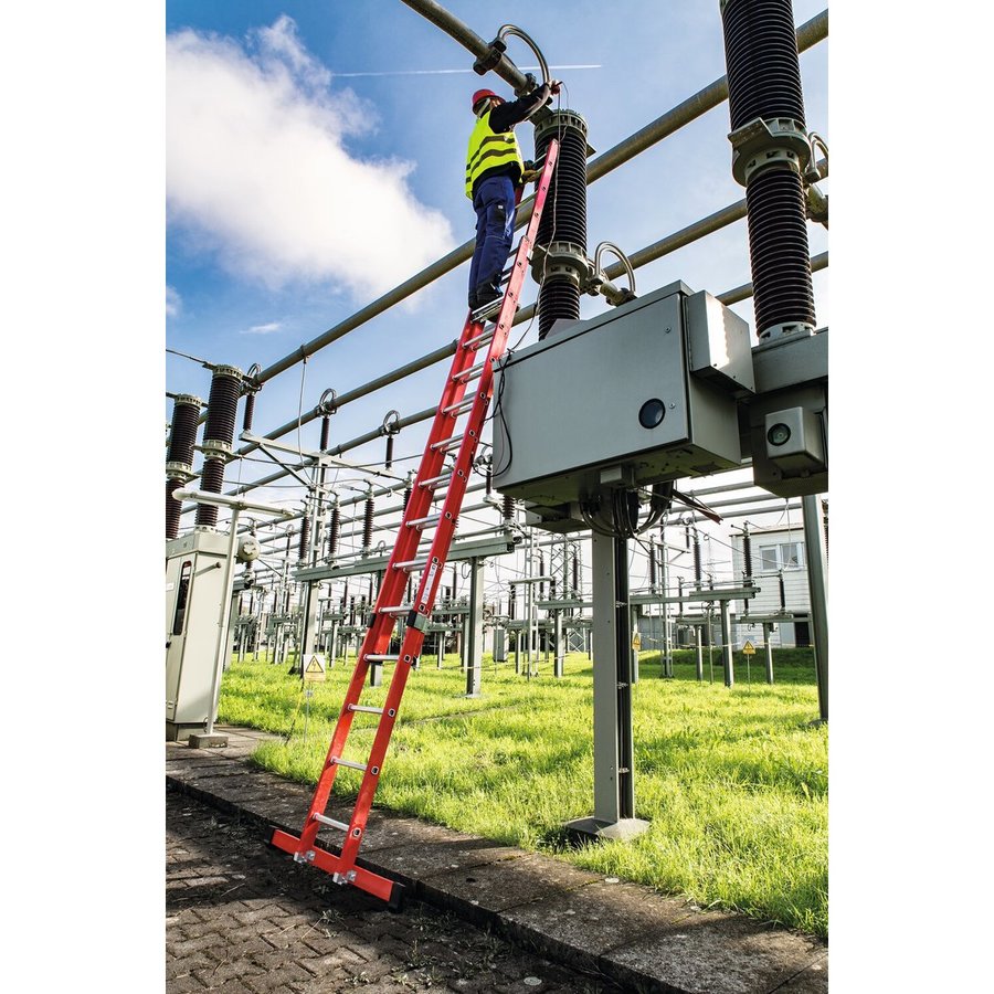 Günzburger Steigtechnik Sprossen-Schiebeleiter 2-teilig GFK/Alu mit Traverse 2x12 Sprossen