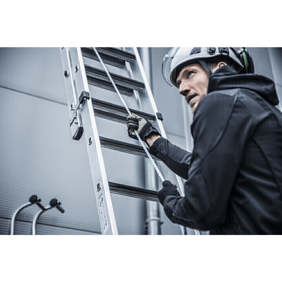 Günzburger Steigtechnik Stufen-Seilzugleiter 2-teilig mit nivello Traverse und clip-step R13 2x12 Stufen