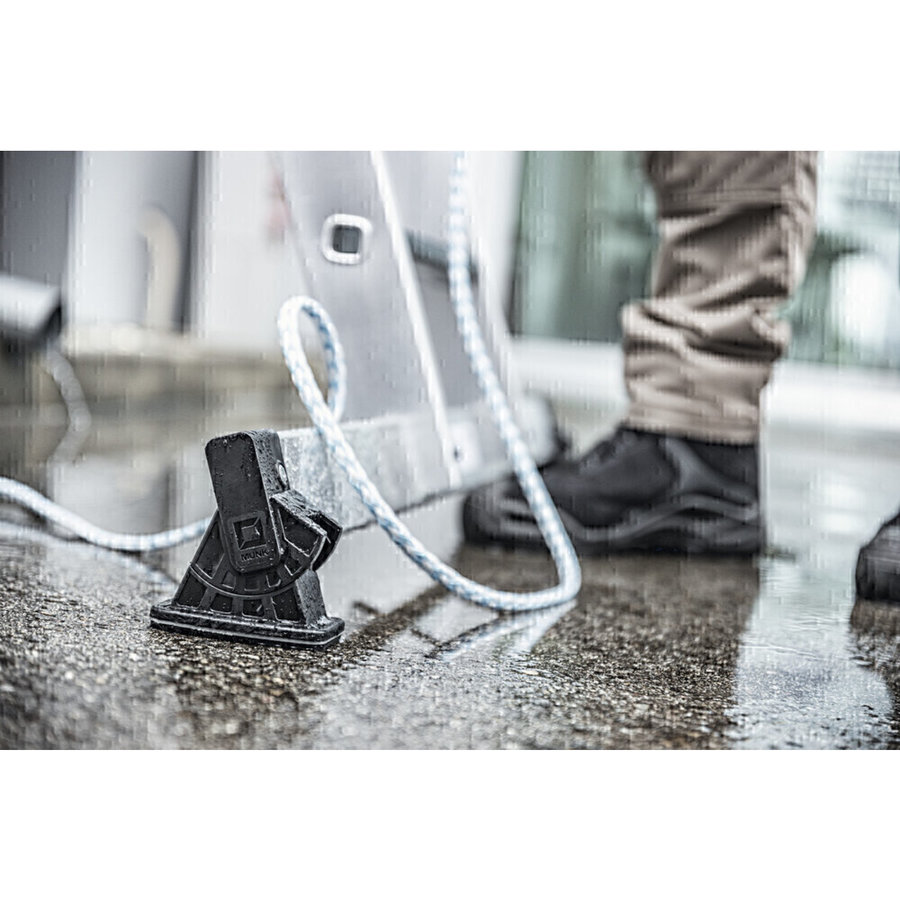 Günzburger Steigtechnik Stufen-Seilzugleiter 2-teilig mit nivello Traverse und clip-step R13 2x12 Stufen