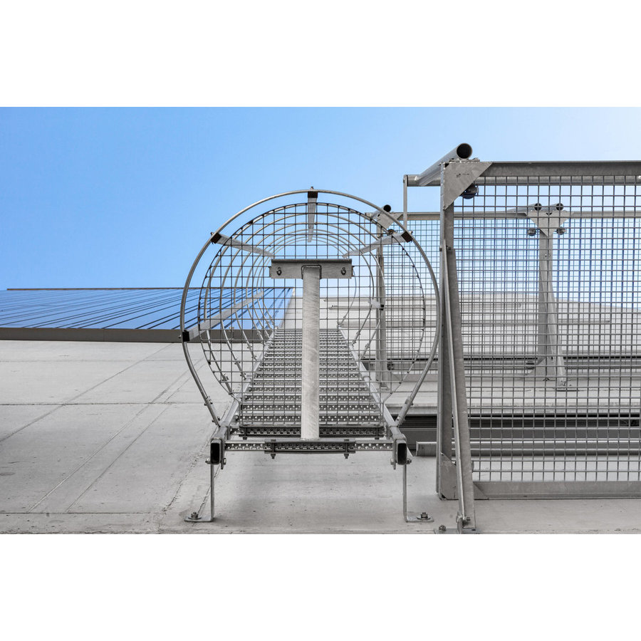 Günzburger Steigtechnik Einzügige Steigleiter mit Rückenschutz (Notleiter) Aluminium blank 5,96m