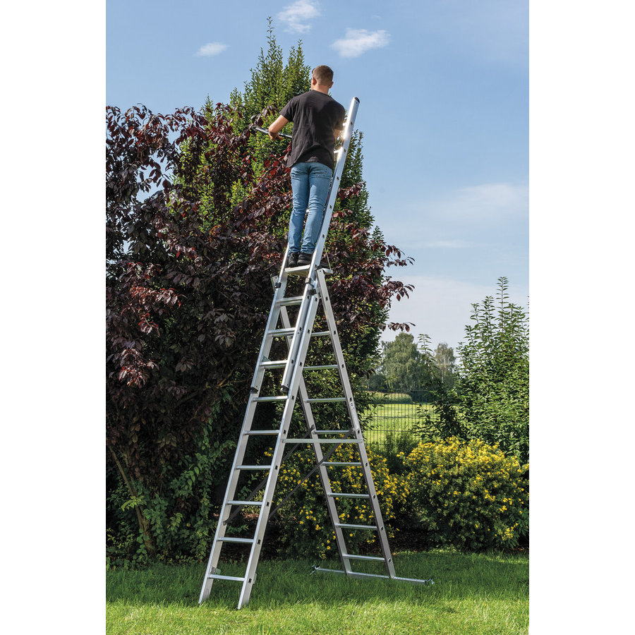 Günzburger Steigtechnik Mehrzweckleiter 3-teilig mit nivello®-Traverse 3x9 Sprossen