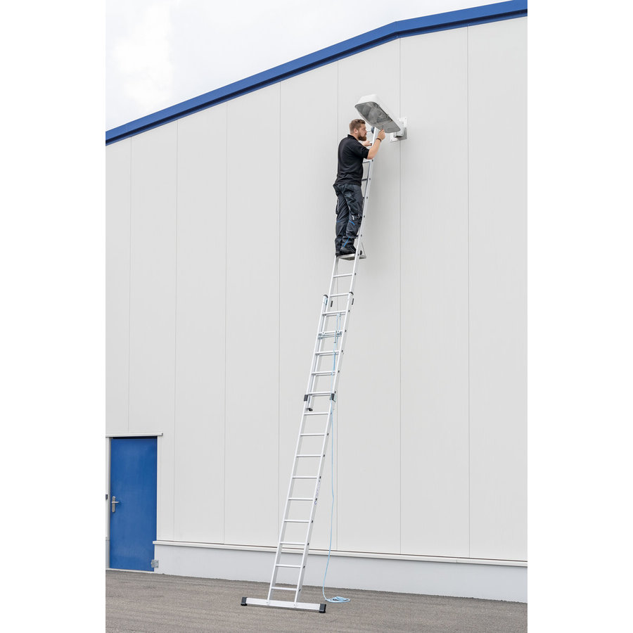 Günzburger Steigtechnik Sprossen-Seilzugleiter mit Standard-Traverse 2x21 Sprossen