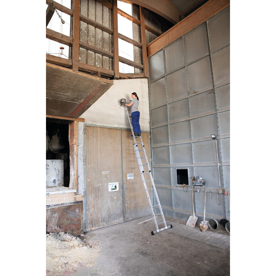 Günzburger Steigtechnik Sprossen-Schiebeleiter 2-teilig mit Standard-Traverse 2x12 Sprossen