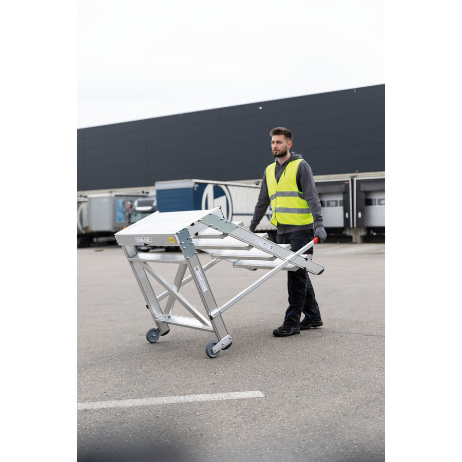 Günzburger Steigtechnik Arbeitspodest fahrbar, Stufenbreite 800 mm, Aluminium geriffelt 5 Stufen