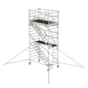 Günzburger Steigtechnik Rollgerüst SG 1,35 x 2,45 m mit Schrägaufstiegen & Ausleger