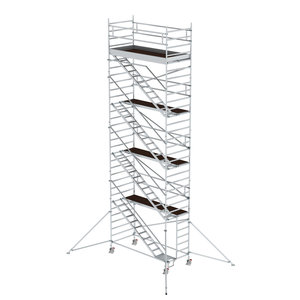 Günzburger Steigtechnik Rollgerüst 1,35 x 3,0 m mit Schrägaufstiegen & Ausleger