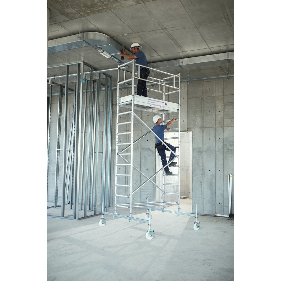 Günzburger Steigtechnik Rollgerüst 0,75 x 2,45 m Plattformhöhe 2,51 m