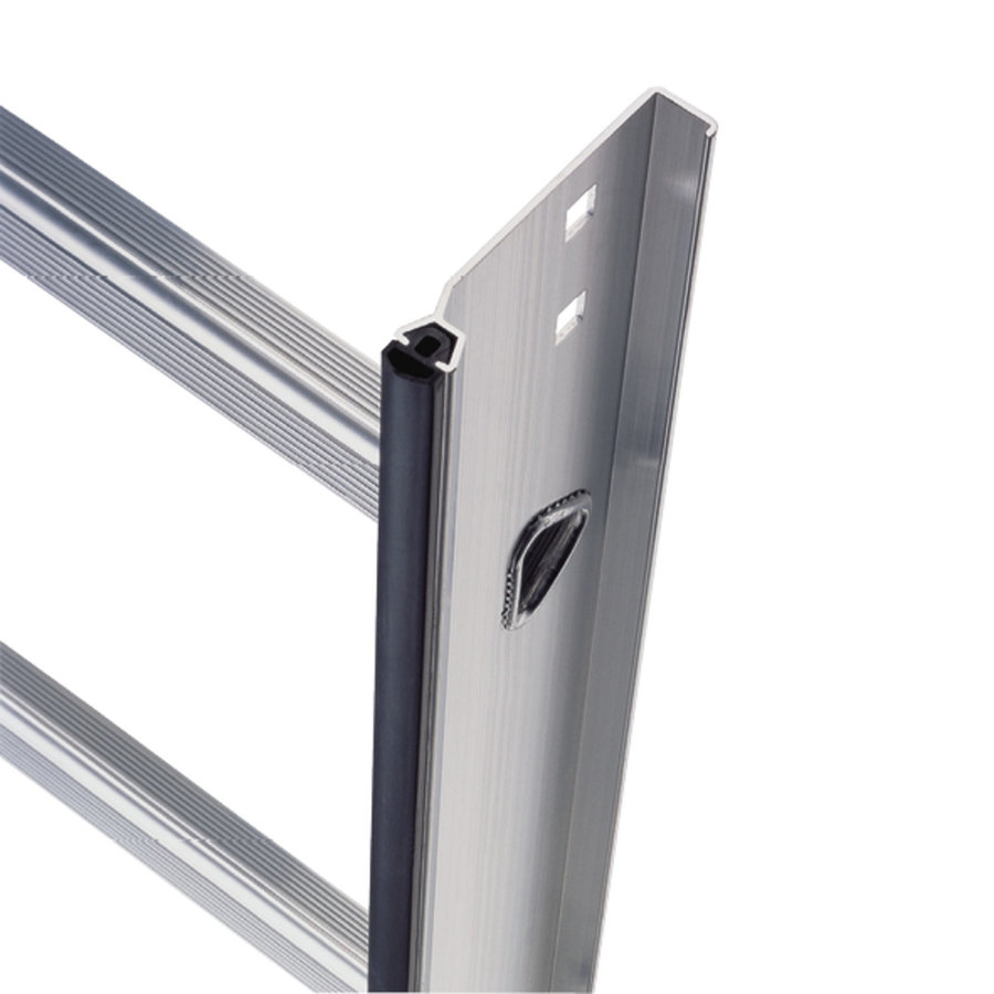 Layher Dachleiter TOPIC 15 Sprossen in Nussbraun RAL 8011; gem. DIN 18160-5; Länge 4.20 m