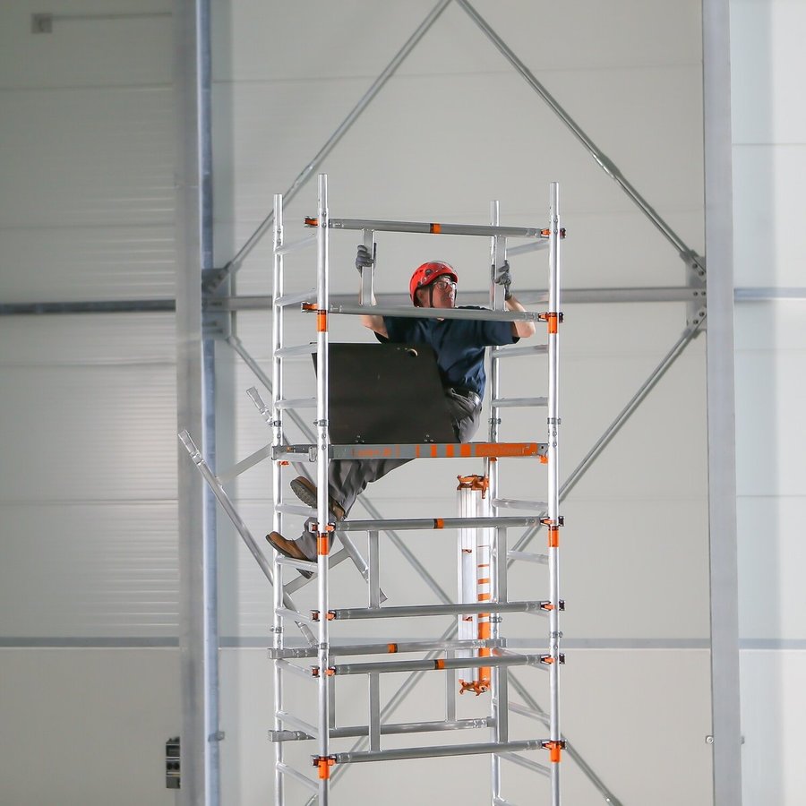 Layher SoloTower, Ein-Personen-Gerüst Standhöhe 2,15m