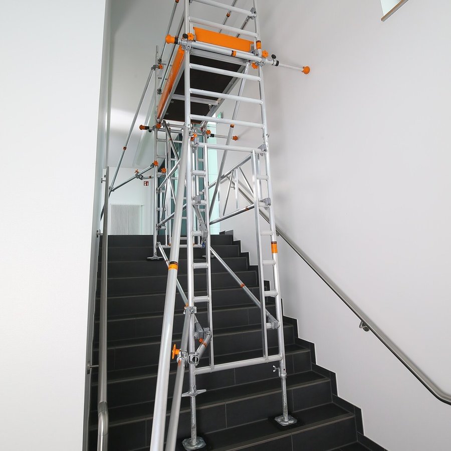 Layher Uni Leicht mit TREPPENKIT SH= 5m