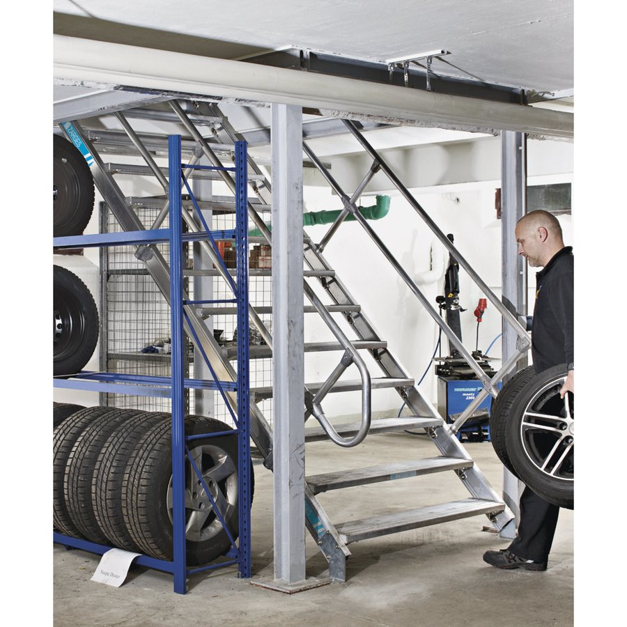 ZARGES LM-Treppe 45° 7 Stufen, 800 mm breit, Höhe 1,50 m