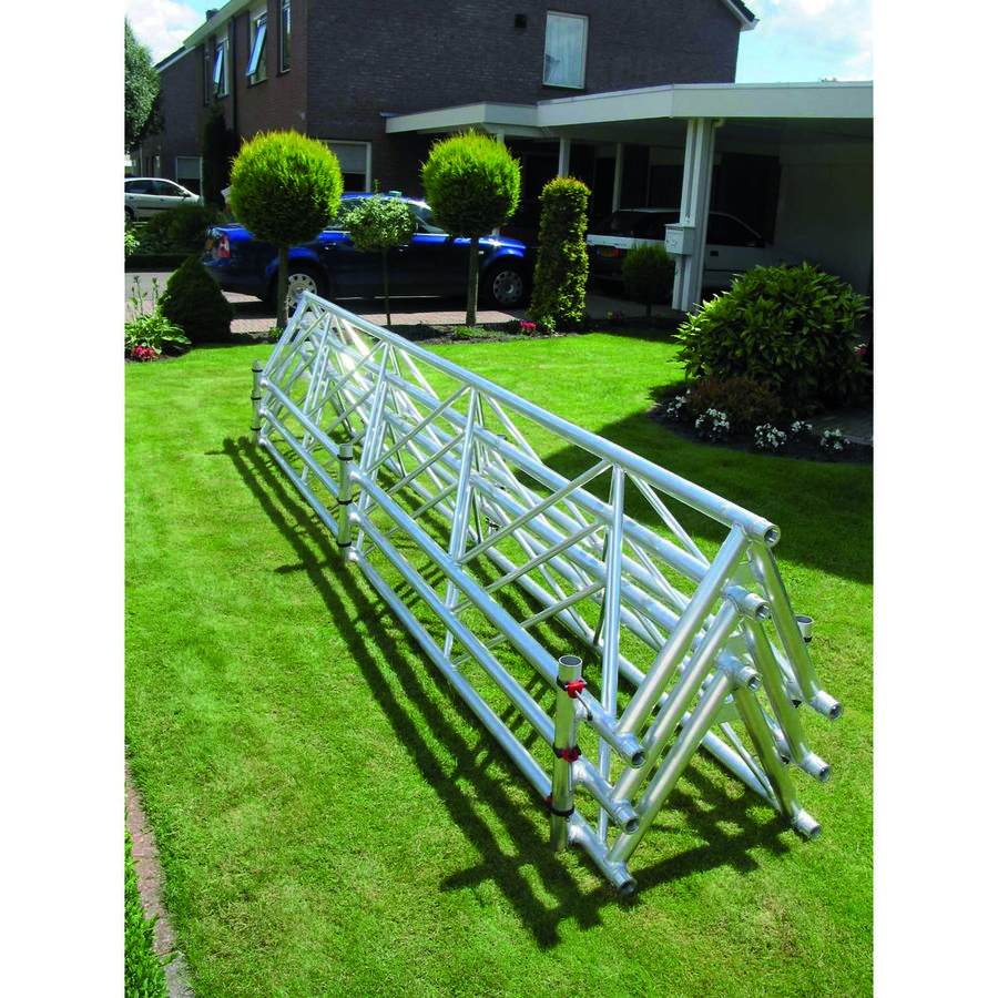 Altrex Modulare Dreieckbühne (MTB)  Länge 12m(4x3)/Plattformhöhe 4-6 m