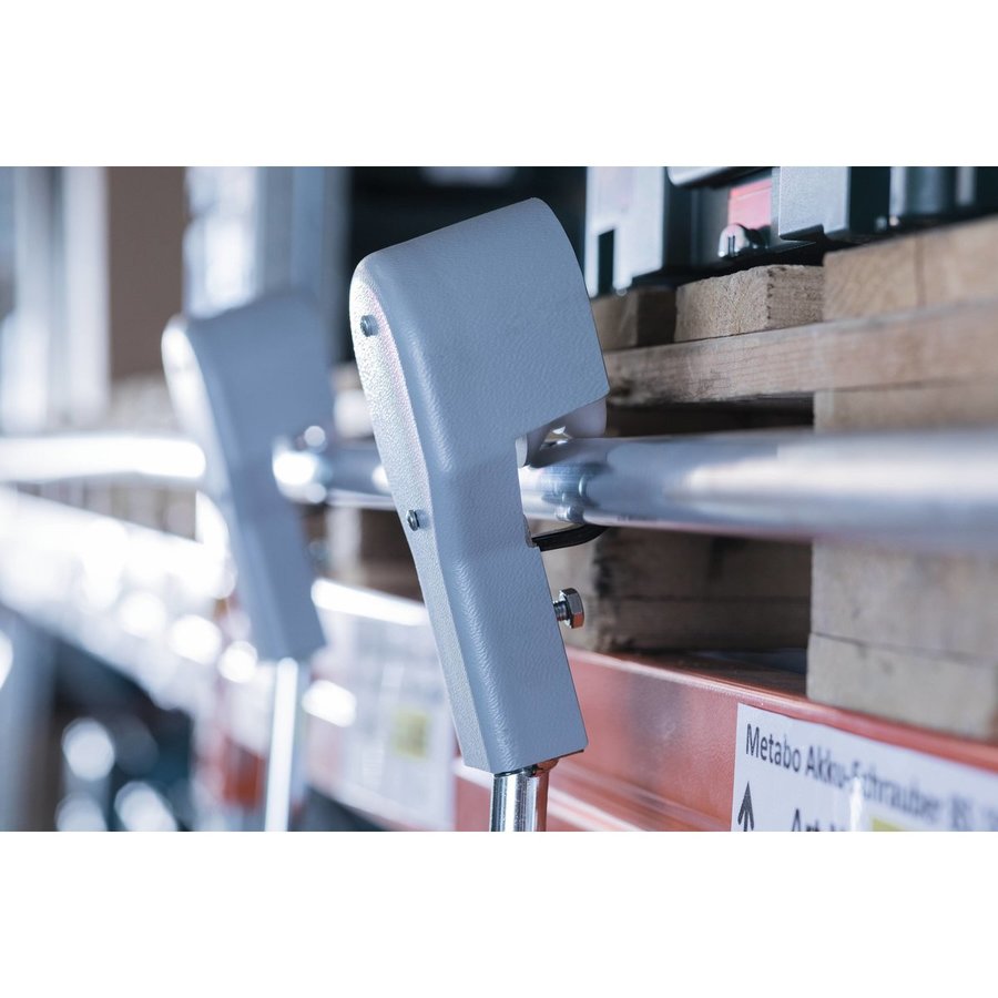 Günzburger Steigtechnik Stufen-Regalleiter fahrbar mit relax step® 8 Stufen