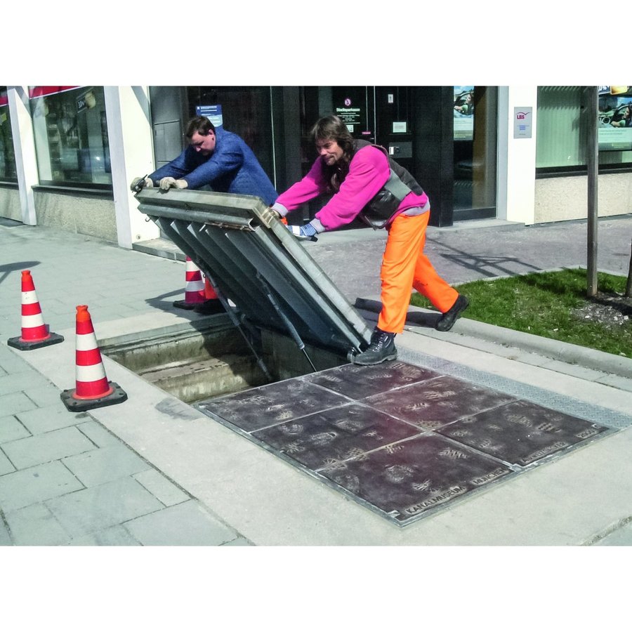 ZARGES Schachtabdeckung Aluminium 300x300 mm