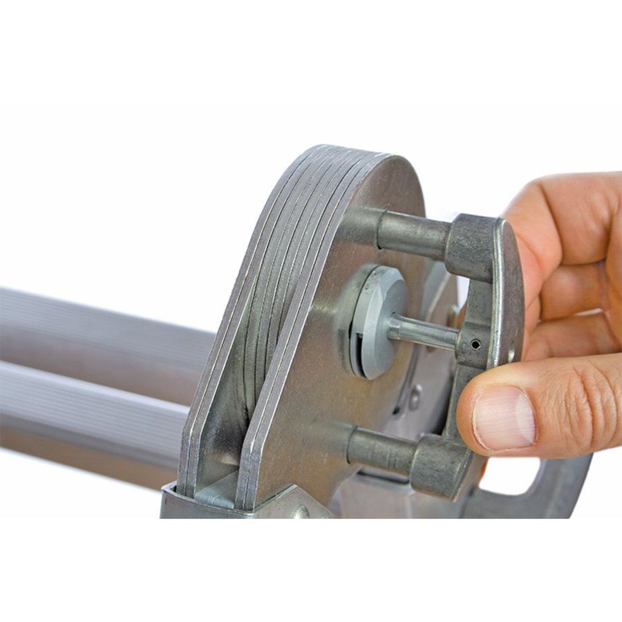 WAKÜ Teleskopleiter - 4x4 Sprossen  Länge 1,29m - 4,20m