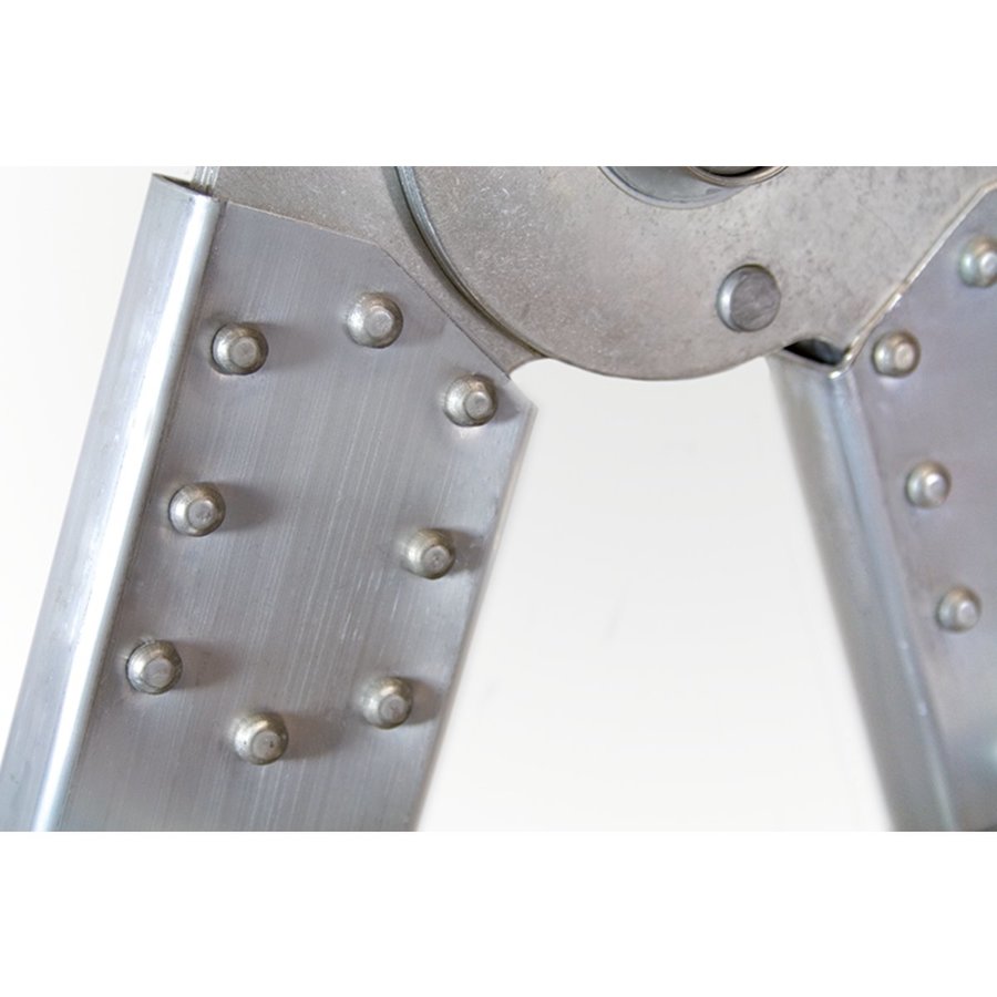 WAKÜ Teleskopleiter - 4x4 Sprossen  Länge 1,29m - 4,20m