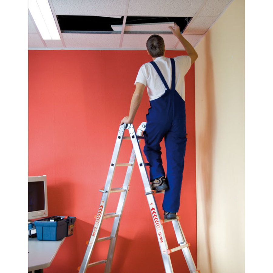 WAKÜ Teleskopleiter - 4x5 Sprossen  Länge 1,57m - 5,30m